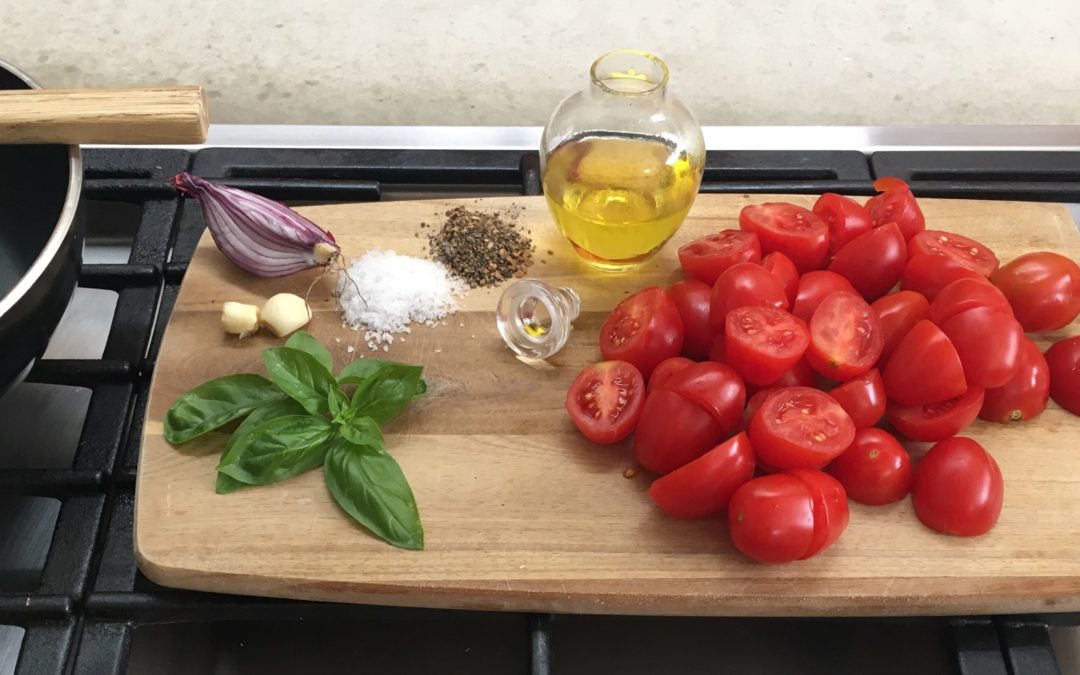 Tomatensauce kochen